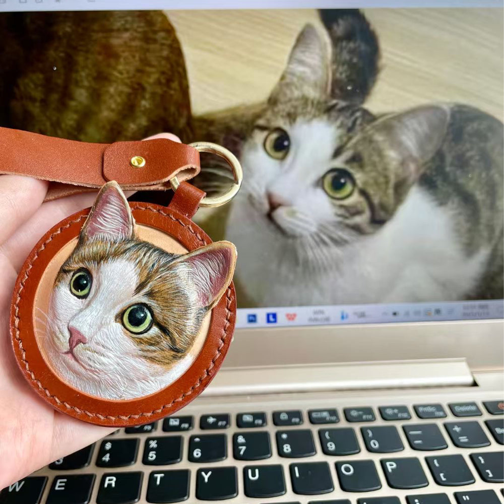 Handcrafted Leather Pet Portrait Keychain