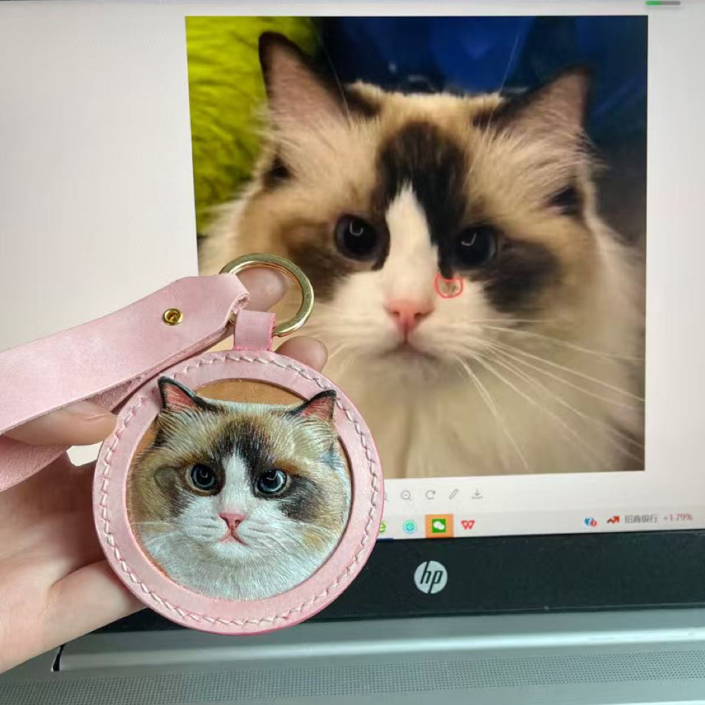 Handcrafted Leather Pet Portrait Keychain